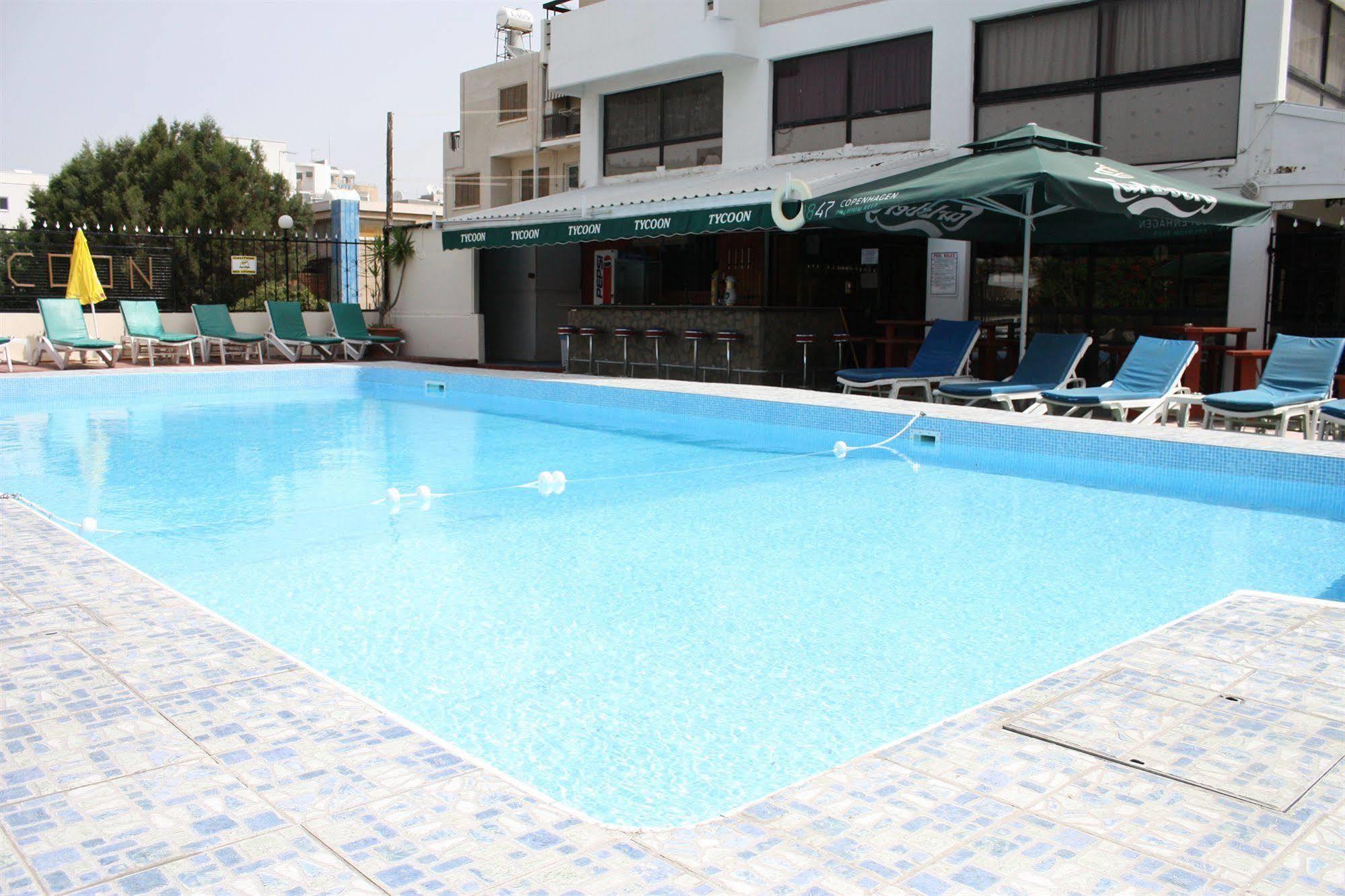 Tycoon Apartments Limassol Exteriör bild