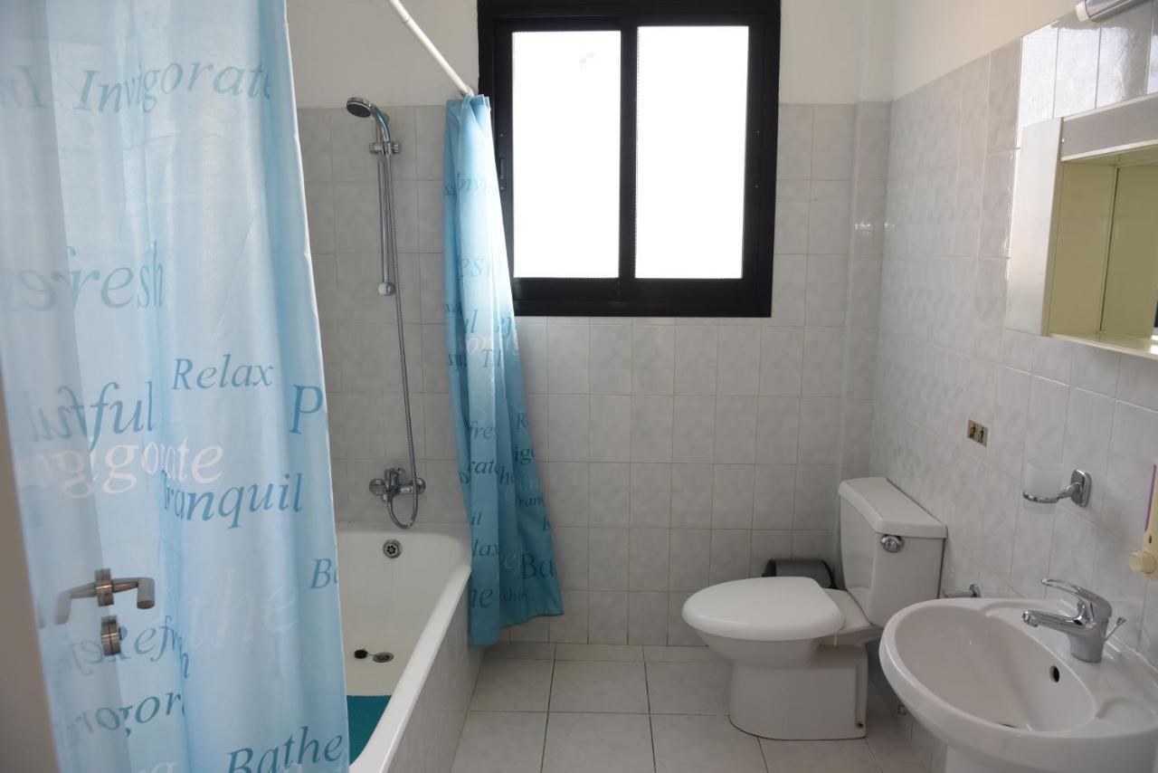 Tycoon Apartments Limassol Rum bild